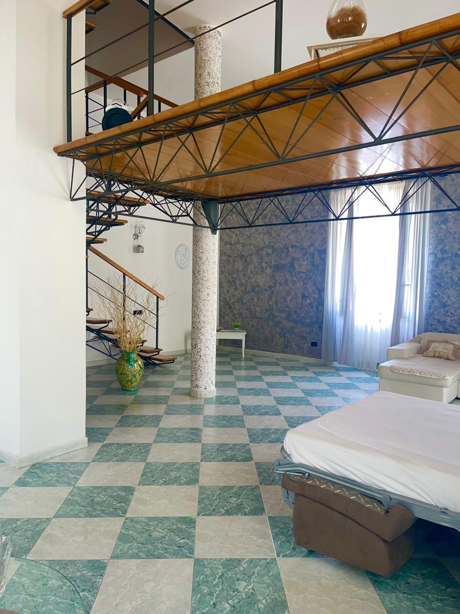 Ferienwohnung Holiday House Il Castello Di Anna Vietri Exterior foto